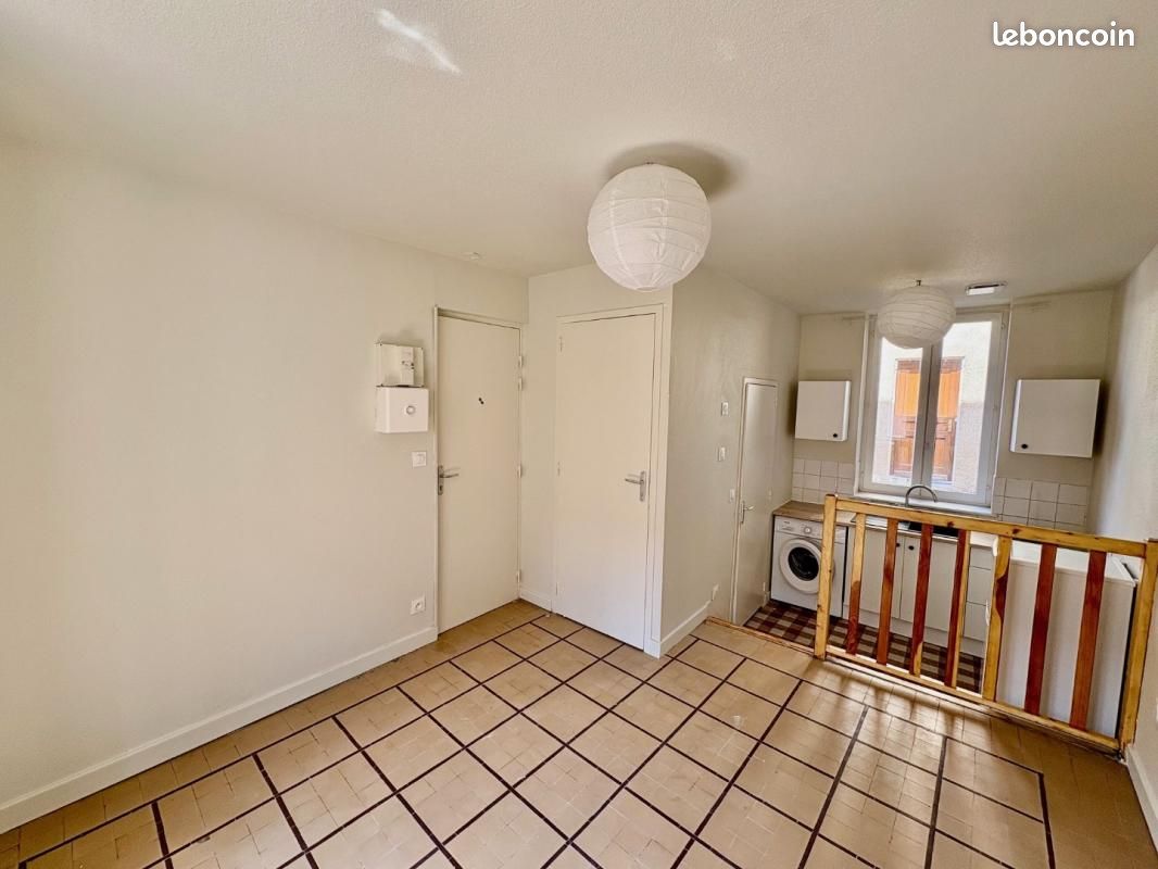 Appartement a louer roanne - 1 pièce(s) - 16 m2 - Surfyn