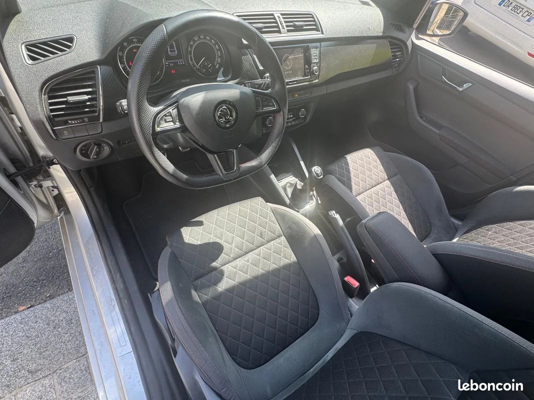 Skoda fabia skoda fabia 95 tsi monte carlo bvm-carplay-key less go-caméra de recul (image 14)