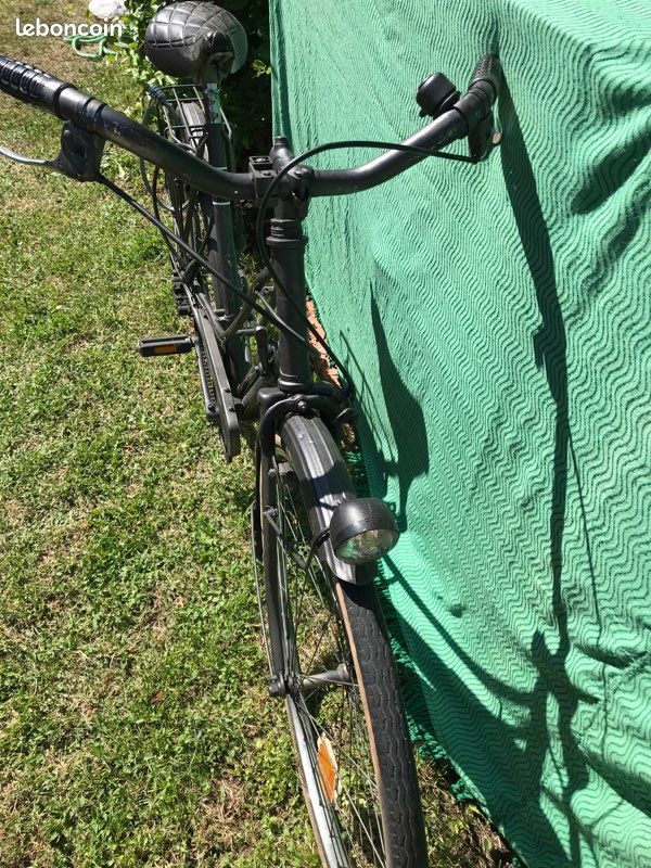 Élégant Vélo ville femme (image 3)
