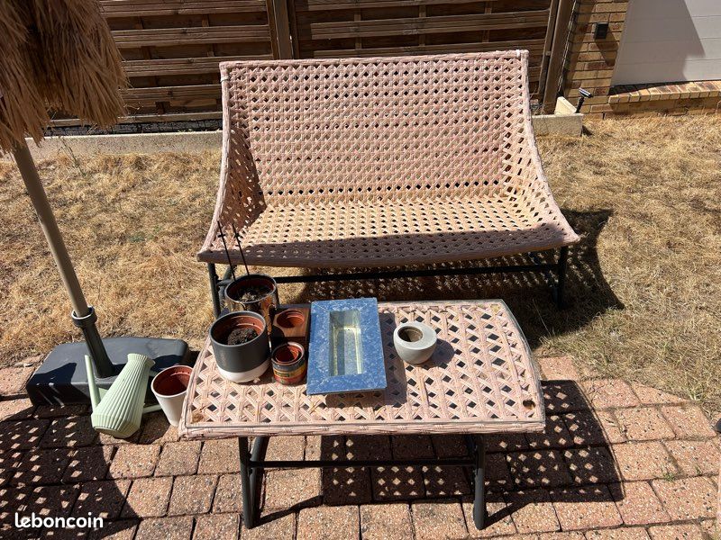 Salon de jardin beige (image 1)