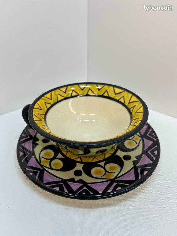 Tasse et soucoupe, Saint-Jean de Bretagne (image 1)
