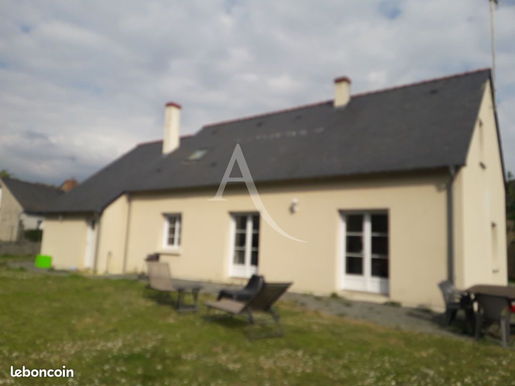 Maison 6 pièces 129 m² · à Bellevigne-en-Layon · 129 m² · 960 €