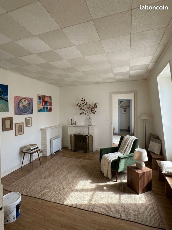 Appartement 2 pièces 42 m² · à Paris · 42 m² · 300 000 €
