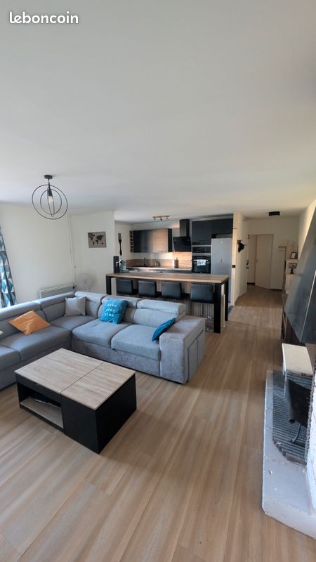 Appartement 3 pièces 74 m² · à Manosque · 74 m² · 870 €