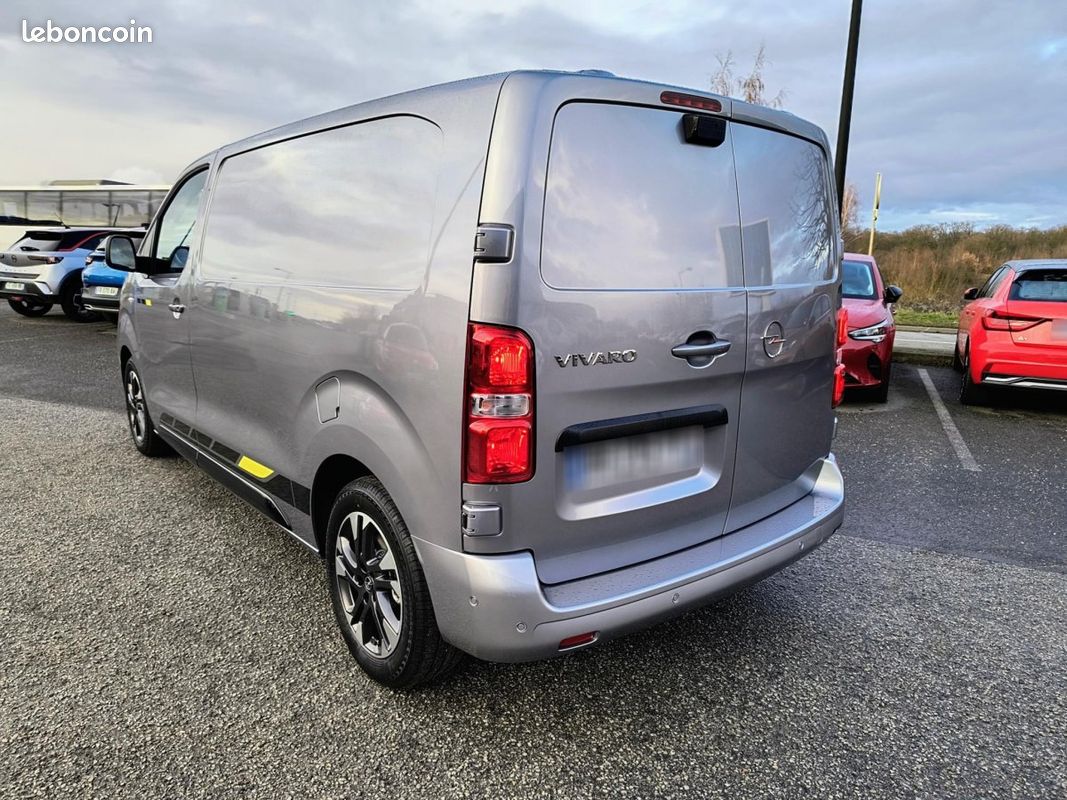 Opel Vivaro (3) M Diesel 180 ch Automatique Sportive (image 7)