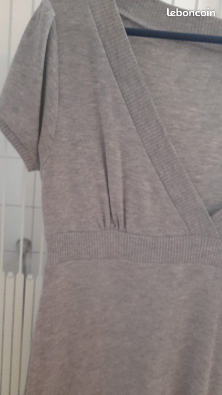 Robe (image 2)