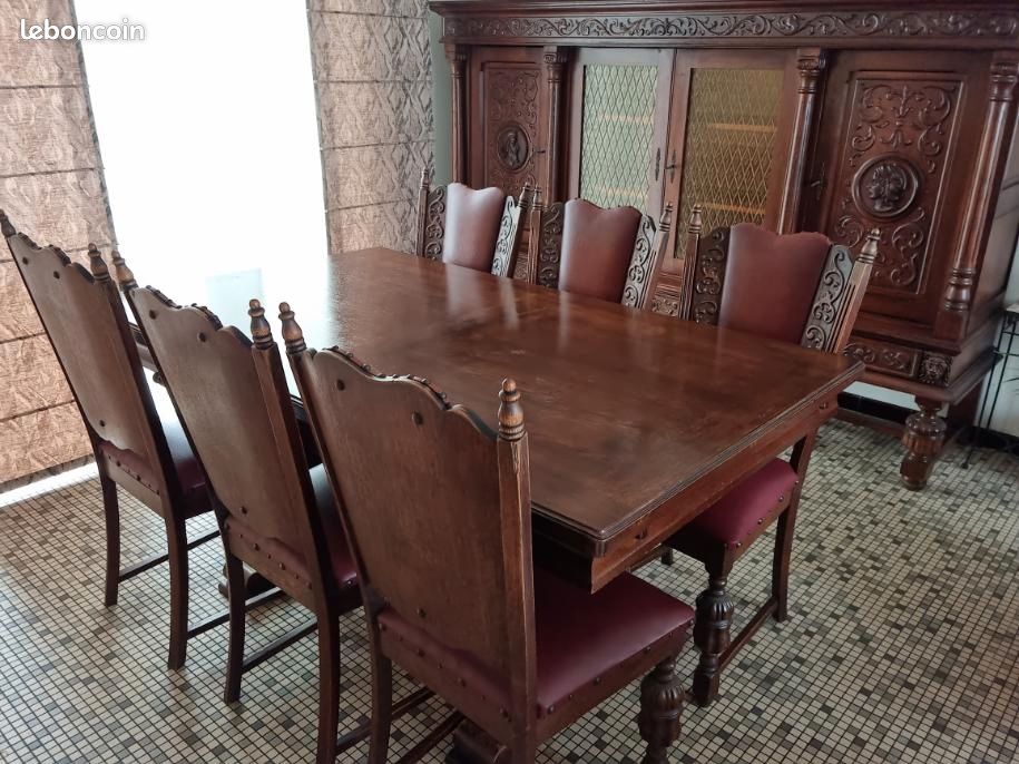 Salle à manger chêne table chaises et buffet (image 1)