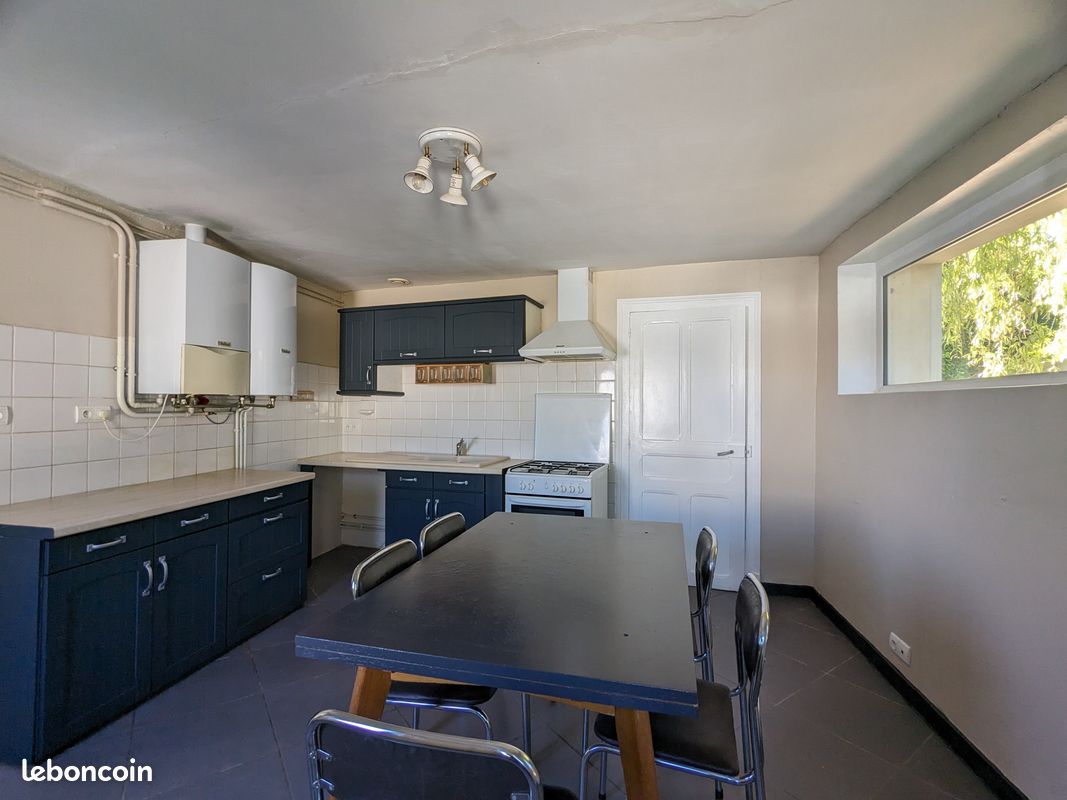 Maison 3 pièces 91 m² · à Issoudun · 91 m² · 645 €