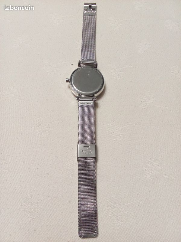 Montre femme (image 2)