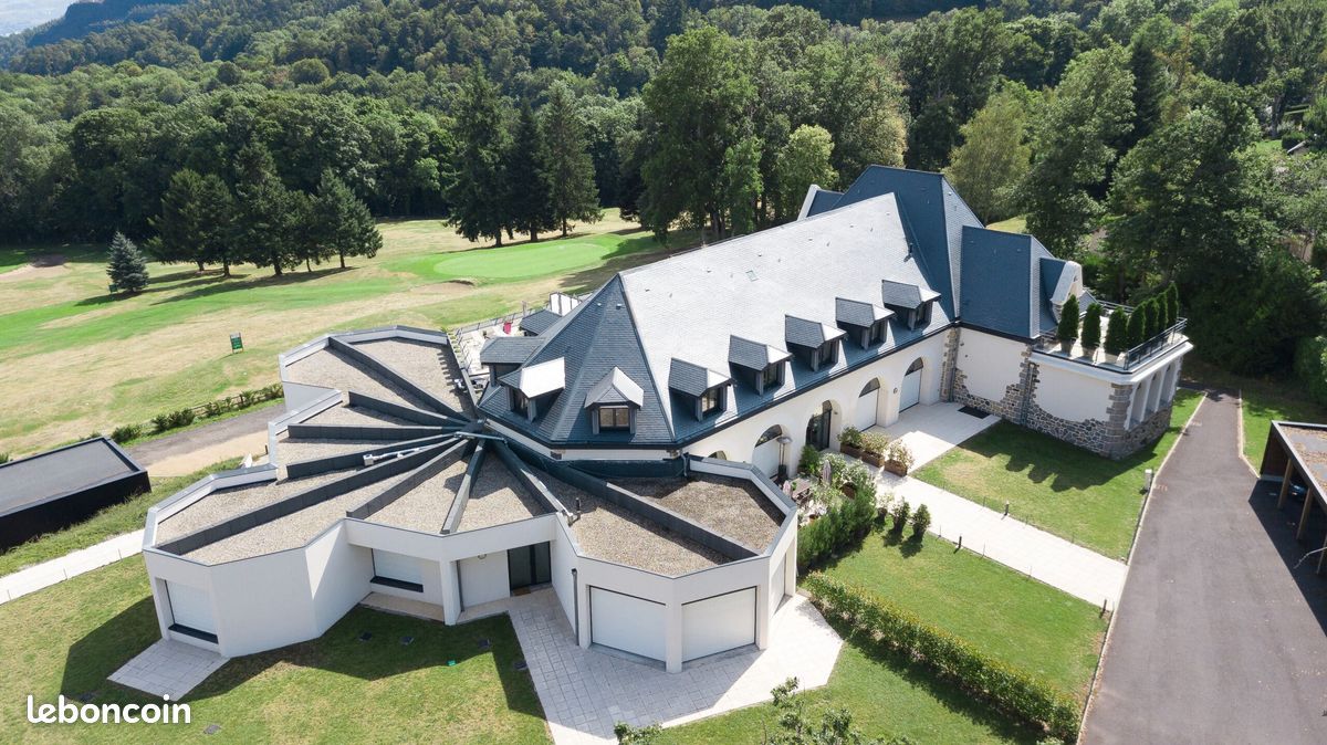Maison 5 pièces 134 m² · à Royat · 134 m² · 408 000 €