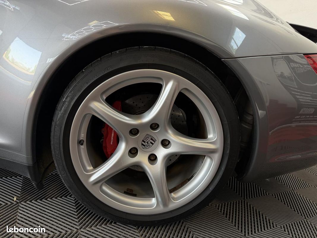 PORSCHE 911 Carrera 4S 3.8i TYPE 997 355CH ECHAPP ET SIEGES SPORT/RADARS (image 23)