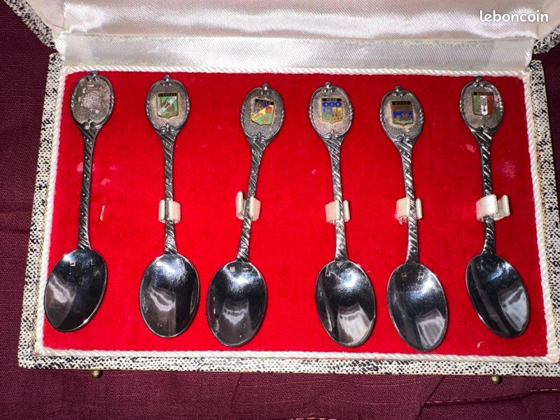 Coffret De Cuillères à Café - Jubilé Reine Angleterre 1977 - Métal Argenté Sheffield