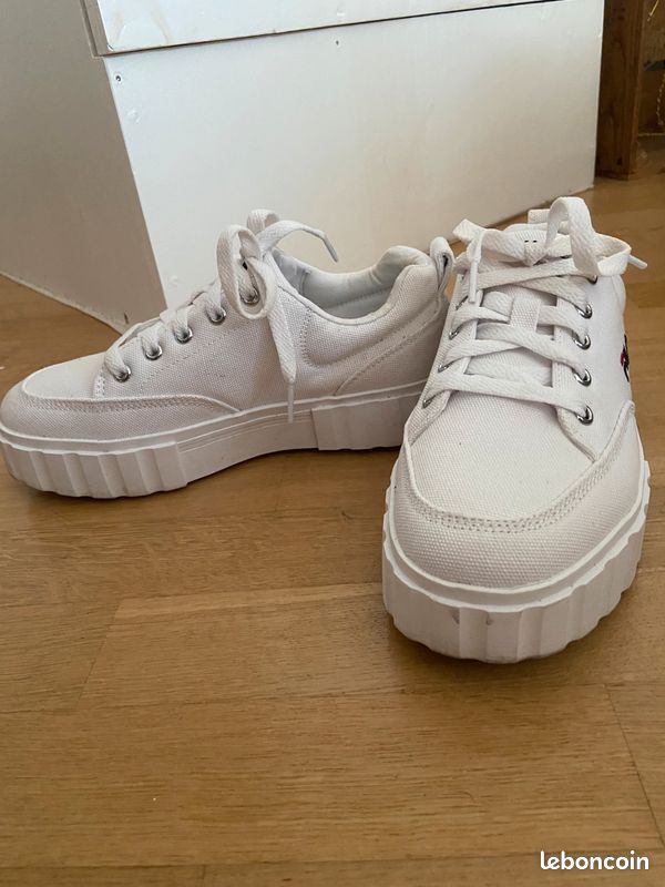 Basket FILA sandblast blanche neuve (image 1)