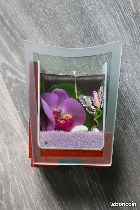 Bougie décorative gel : orchidée et papillon (image 1)