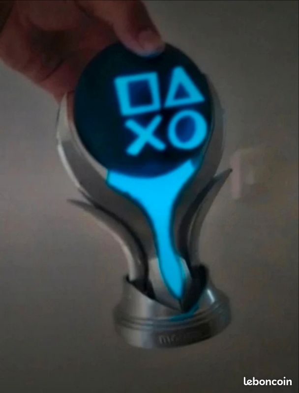 Service Trophée Platine PS5 Pour Returnal - Déblocage Tous Les Succès 100%