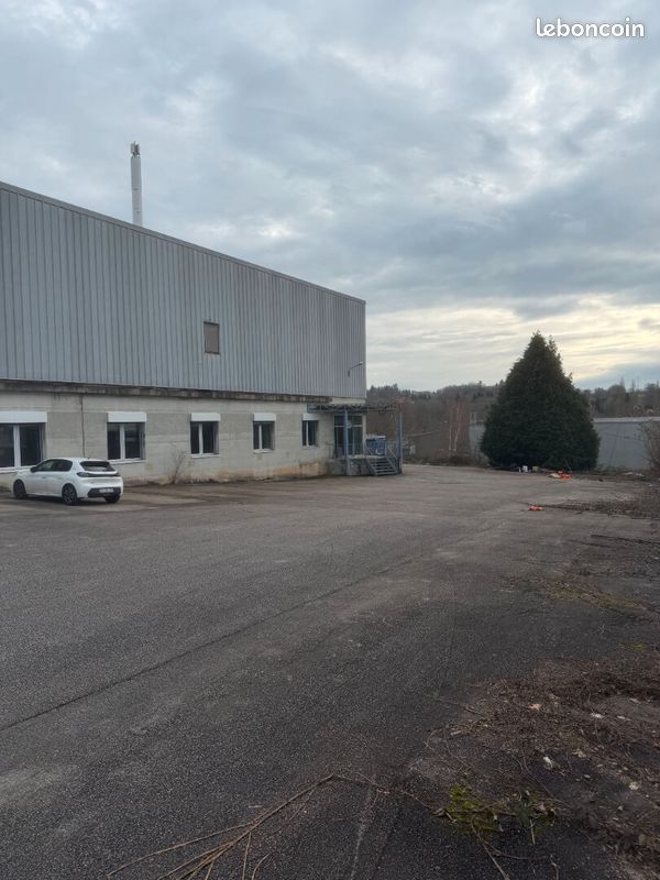 Local 900 m² LIMOGES (image 1)