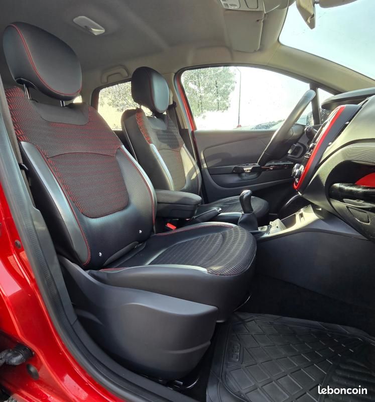 Renault Captur dCi 90 Energy S&S eco² SL Helly Hansen (image 10)