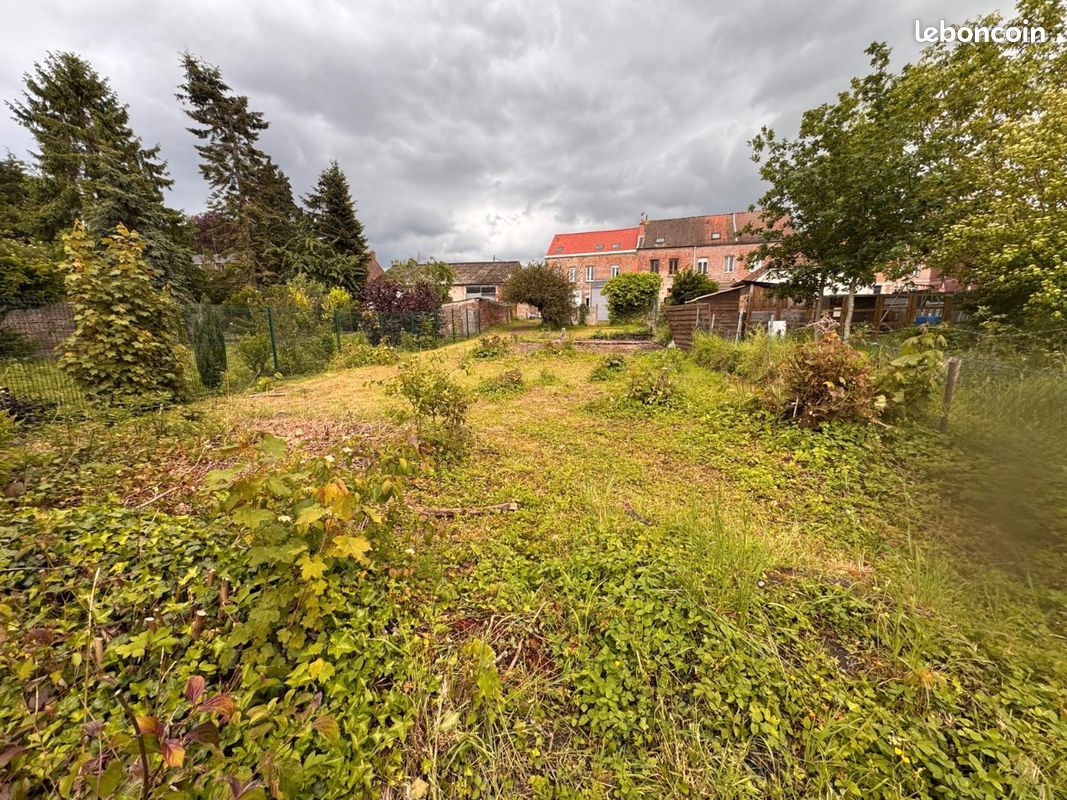 Terrain constructible St saulve · à Saint-Saulve · 45 000 €