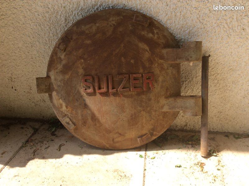 Objet industriel de décoration vintage (image 1)