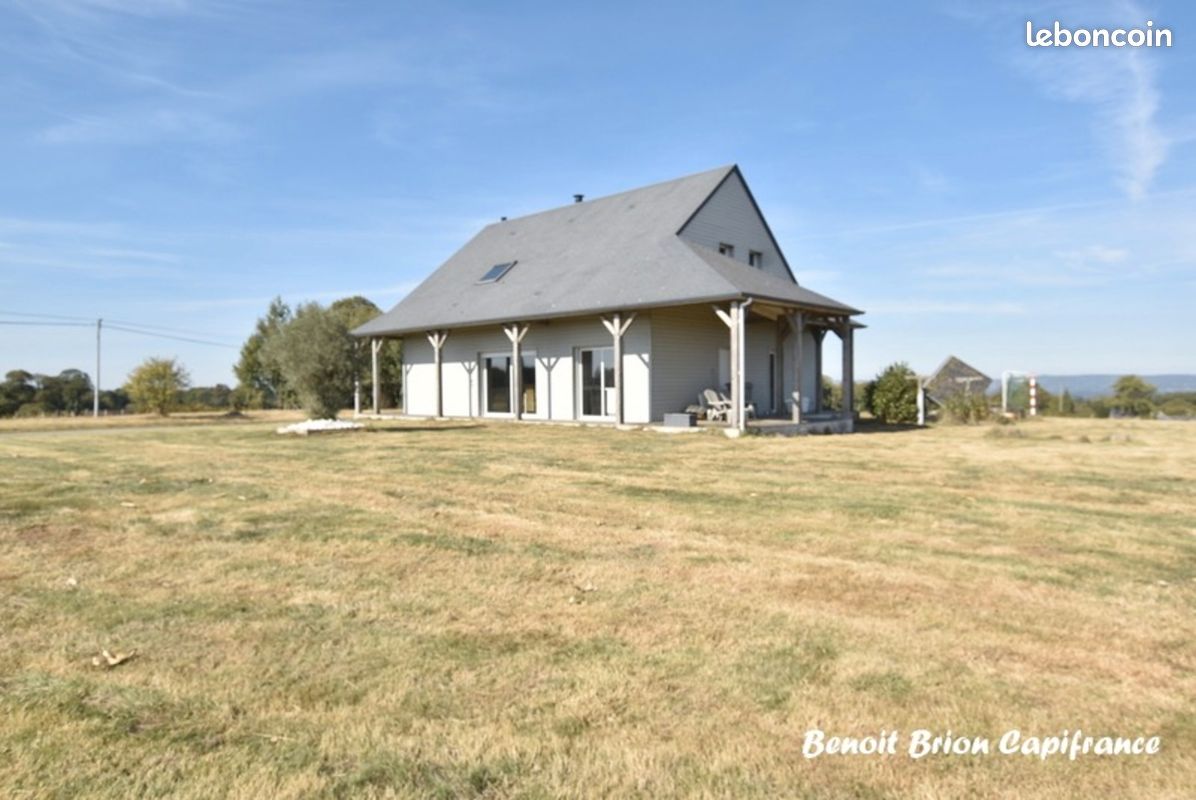 Maison 7 pièces 140 m² · à Buais-les-Monts · 140 m² · 285 000 €