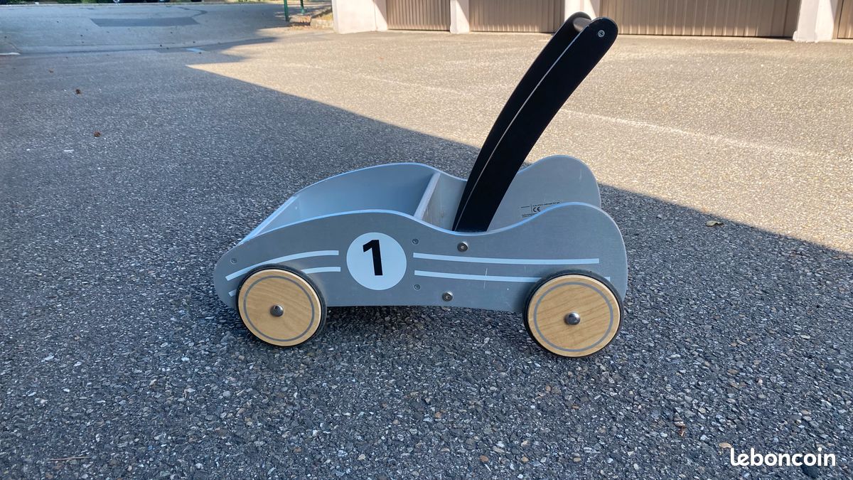 Chariot voiture enfant (image 1)