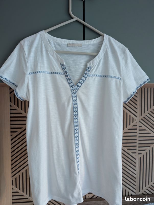 Blouse Rouge Armand Thiery - Taille L, Occasion En Très Bon état, Style élégant