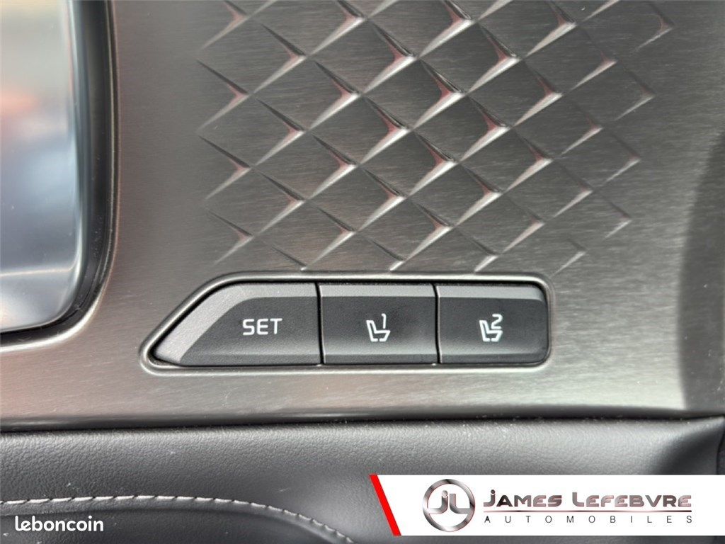 Kia Sorento IV 1.6 T-GDI HYBRIDE 230 CH 7 PL BVA6 Premium (image 18)