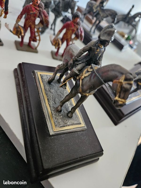 Jeux pédagogiques, figurines chevaliers