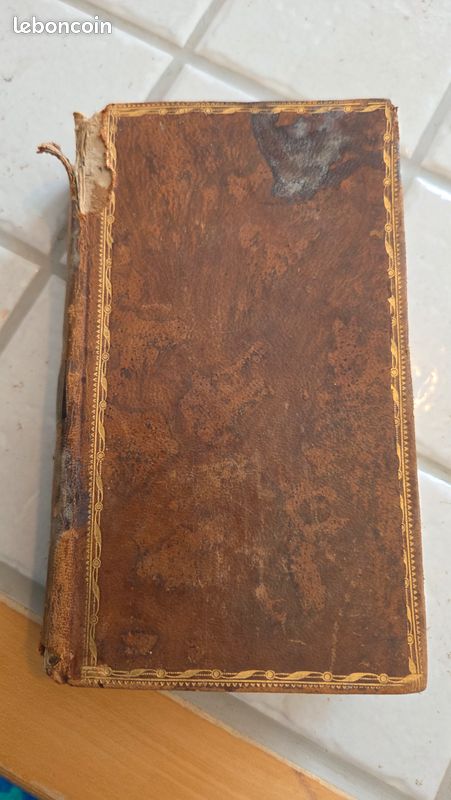 Edition ancienne des Caractères de La Bruyère (image 2)