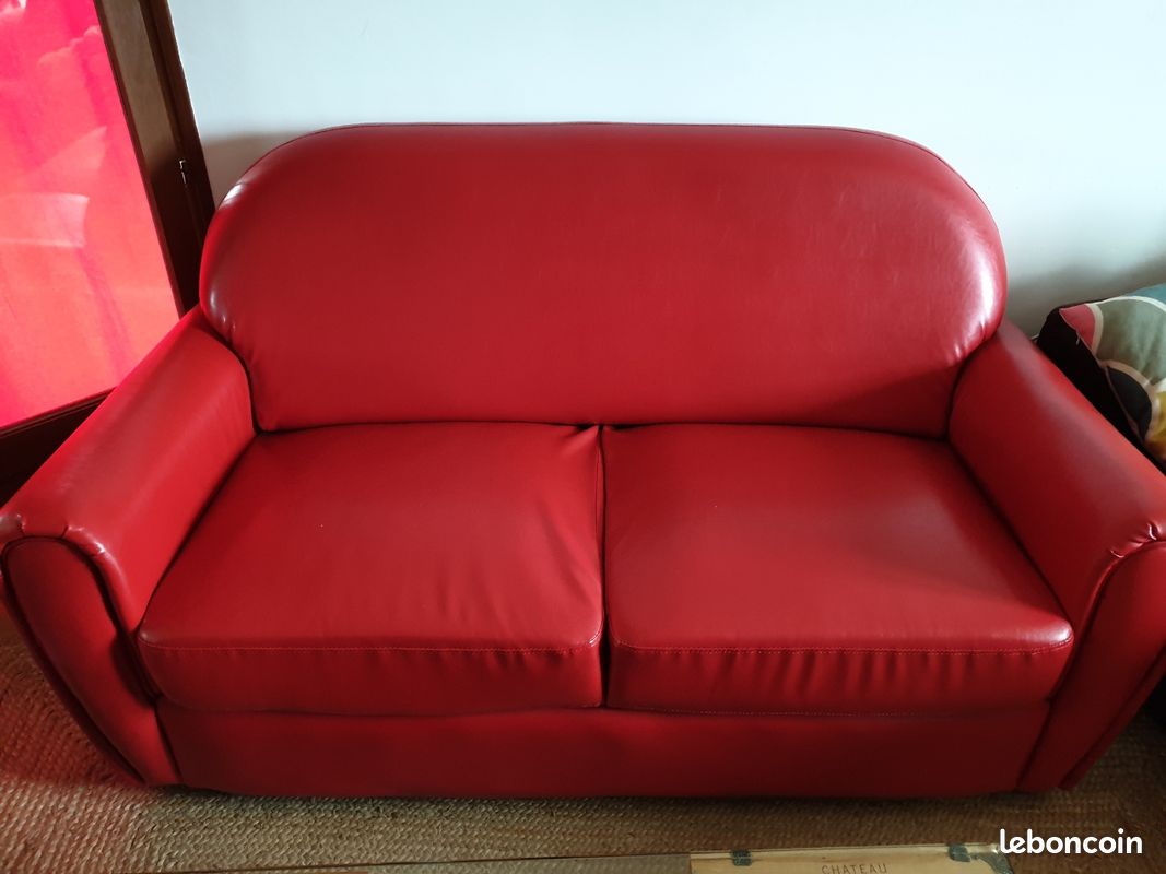 Vends 1 canapé Skaï rouge (image 1)