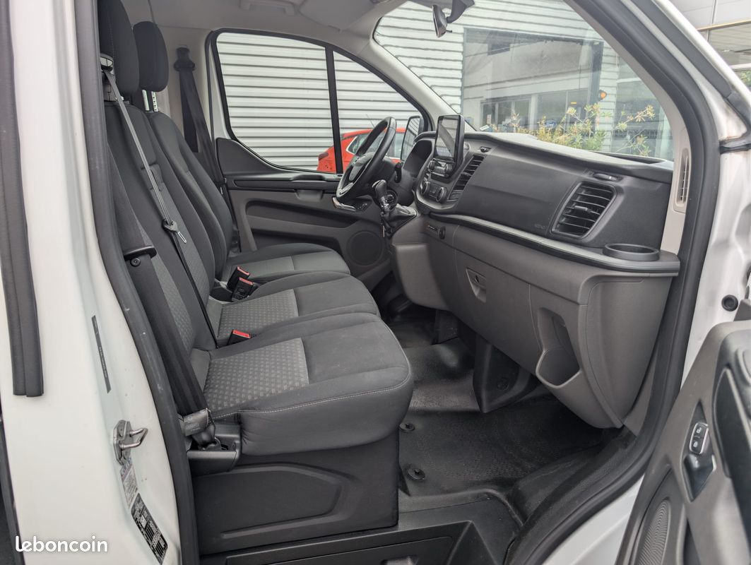 Ford transit custom 2.0 ecoblue 130 ch l2h1 320 9 places (image 4)