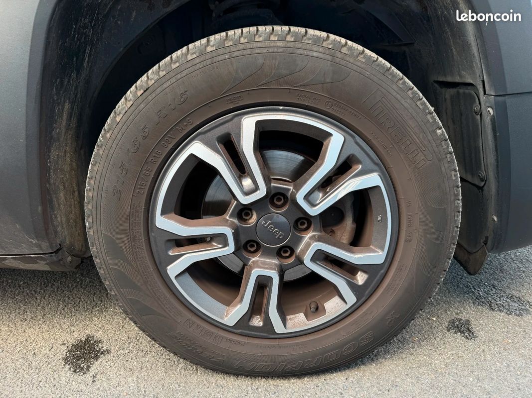 JEEP RENEGADE MY20 1.6 l MultiJet 120 ch BVM6 Quicksilver Winter Edition (image 24)