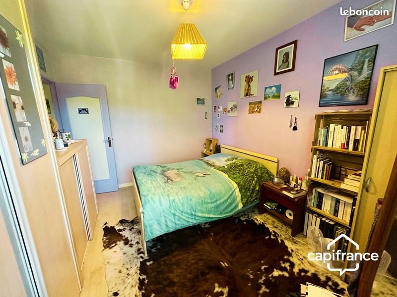 Maison 4 pièces 140 m² - Civray 86400 (image principale 11)