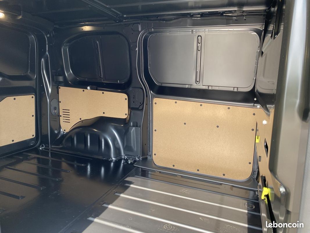 Citroen jumpy fourgon taille m 2.2 bluehdi 180 eat8 attelage mixte / camera / main libre (image 11)