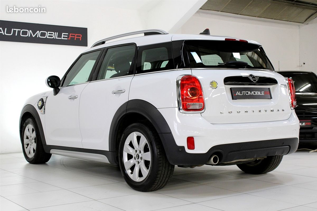 Mini COUNTRYMAN COOPER SE 136CH + 88CH BUSINESS ALL4 BVA (image 8)