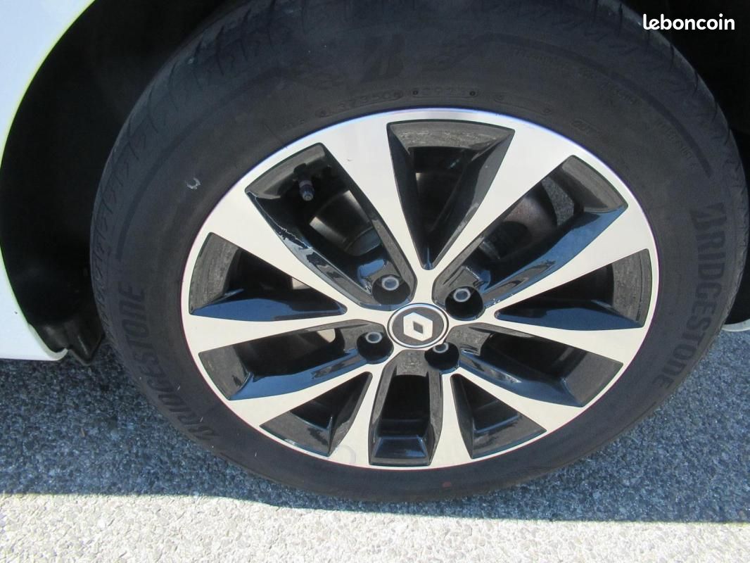 Renault Clio V E-Tech full hybrid 145 Techno (image 11)