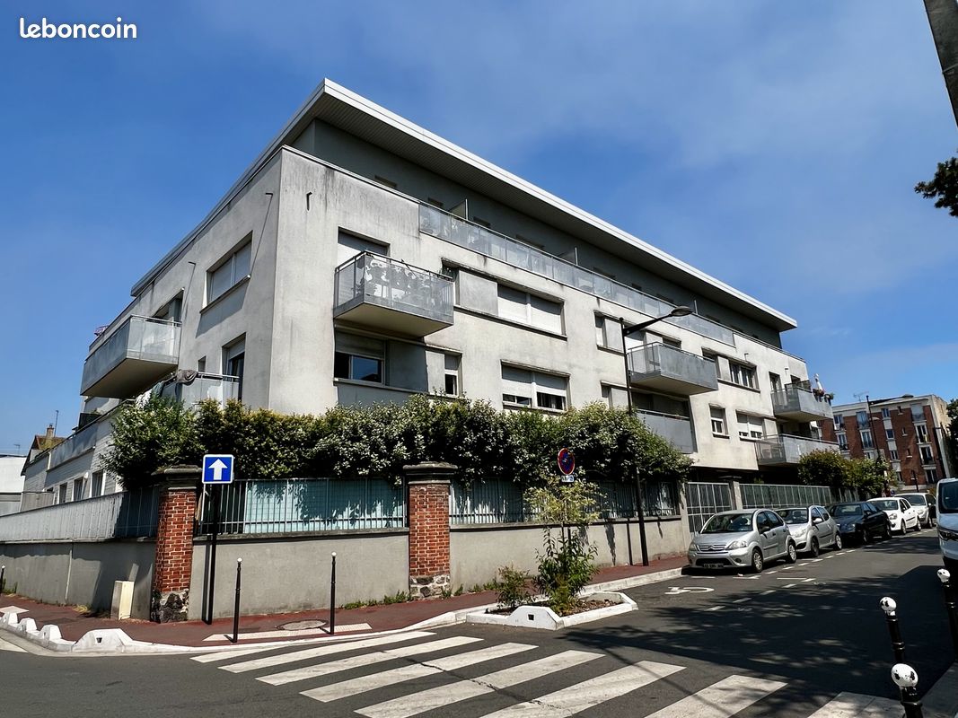 Appartement 2 pièces 37 m² · à Le Bourget · 37 m² · 160 000 €