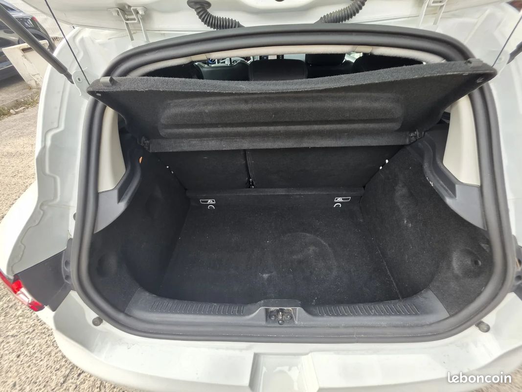 Renault CLIO IV Intens Pack GT Line / Vidange Neuve / (image 37)