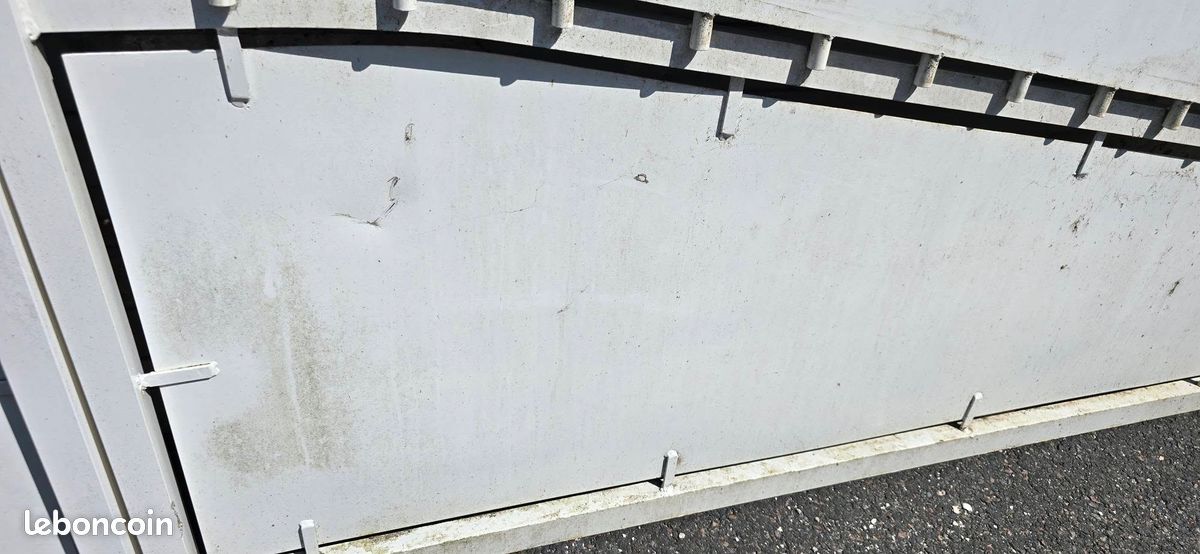 Portail blanc 2 battants en aluminium largeur 3.50m (image 4)