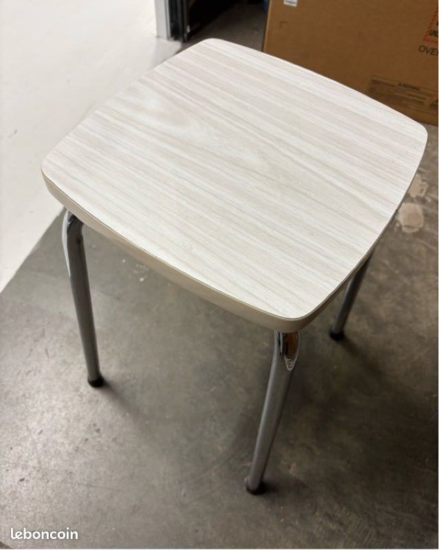 Tabouret (image 1)