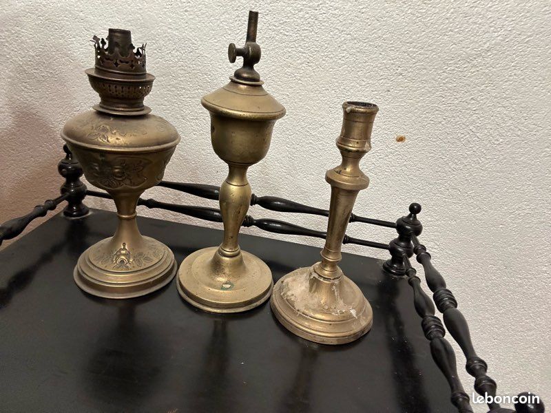 Bougeoir et lampes (image 1)