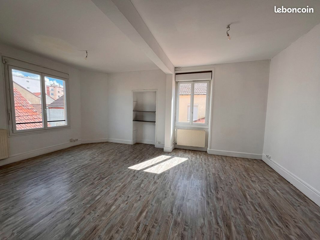 Appartement 4 pièces 95 m² · à Montceau-les-Mines · 95 m² · 600 €/mois