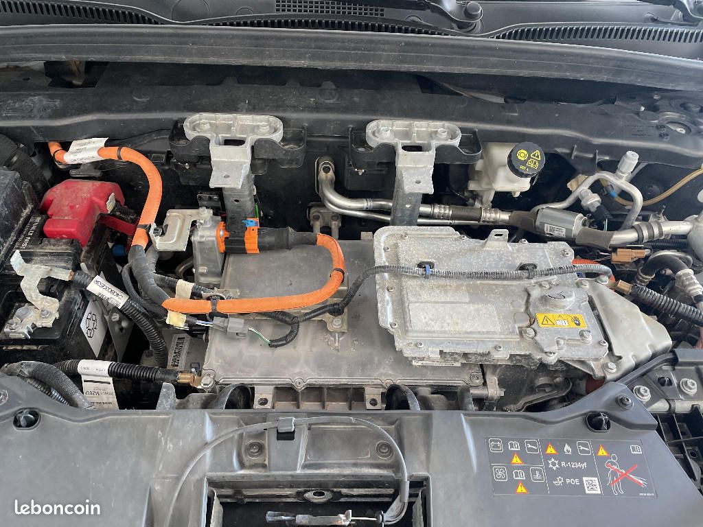 Renault Mégane E-TECH EV60 220 ch super charge Techno (image 21)