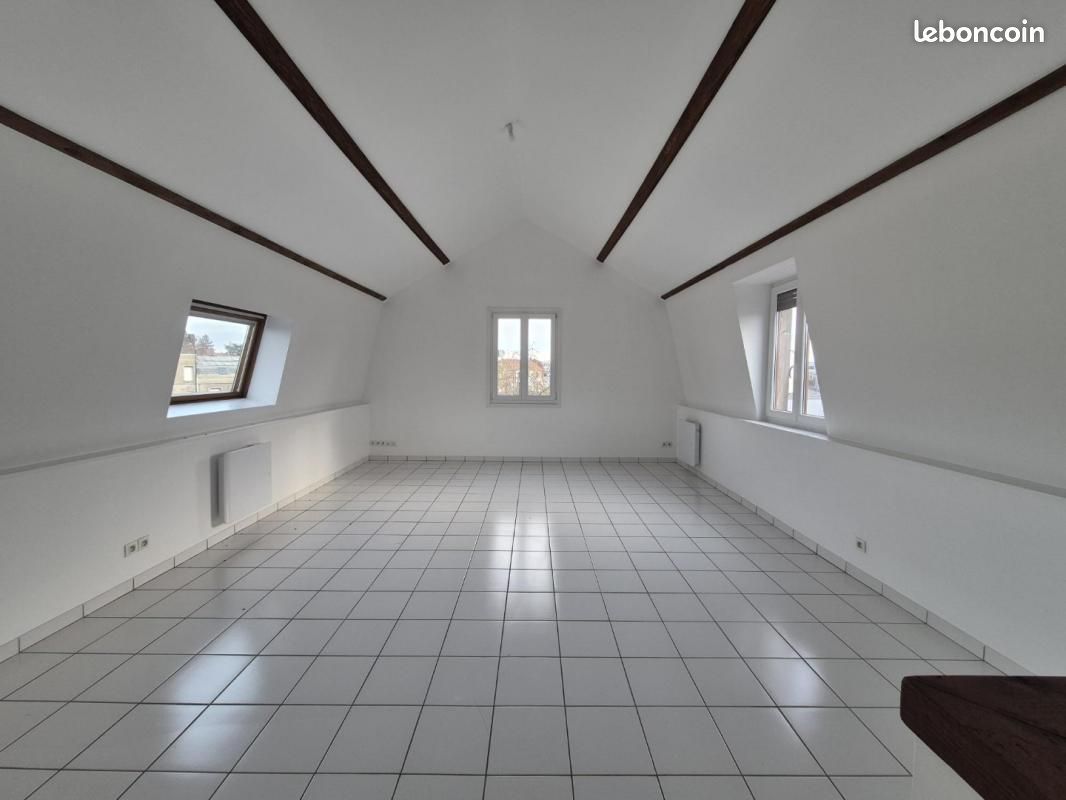 Appartement 1 pièce 46 m² · à Valenciennes · 46 m² · 490 €/mois