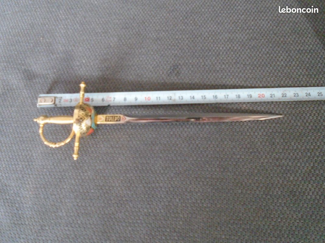 MERLIN, épée fantastique de Tolède Nous faisons revivre l'histoire