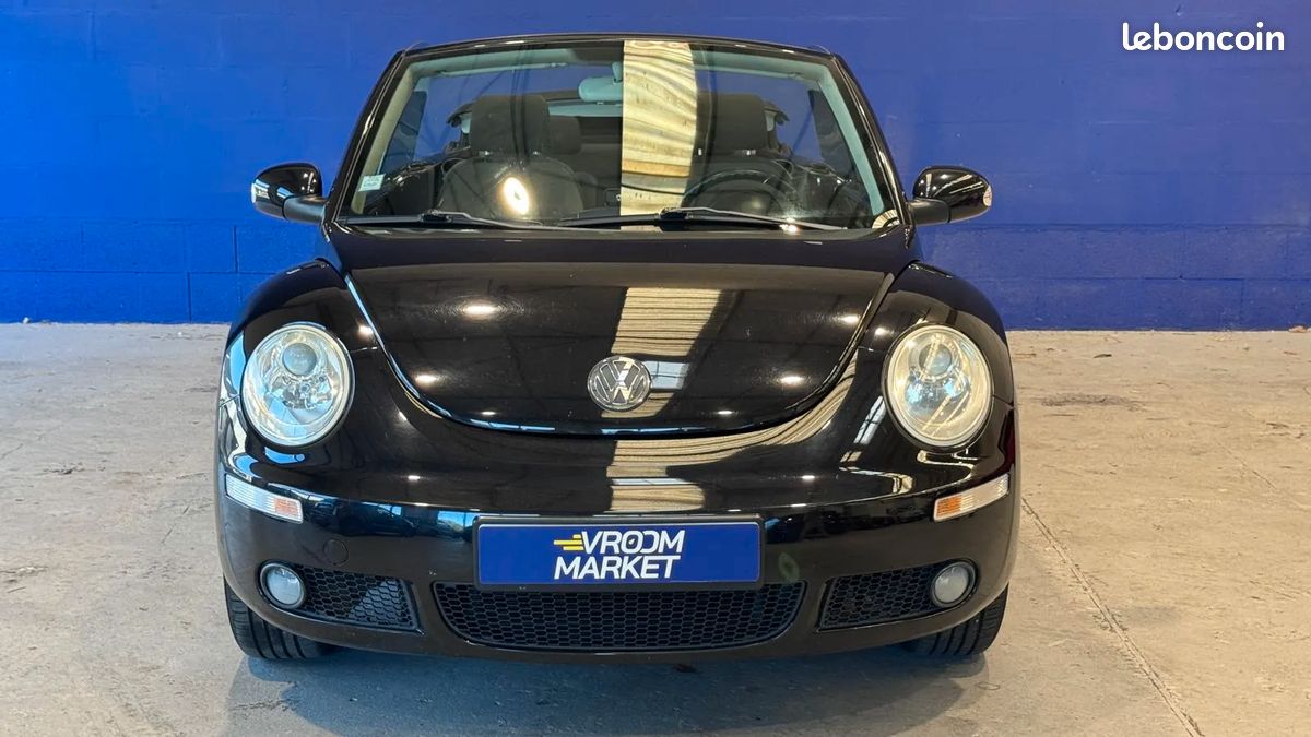 Volkswagen New Beetle Cabriolet 1.6 102ch - Distribution neuve - Rien à prévoir - Sièges chauffants - Climatisation - Radar de recul (image 8)