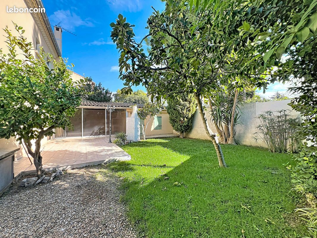 Maison 5 pièces 111 m² · à Nîmes · 111 m² · 299 000 €