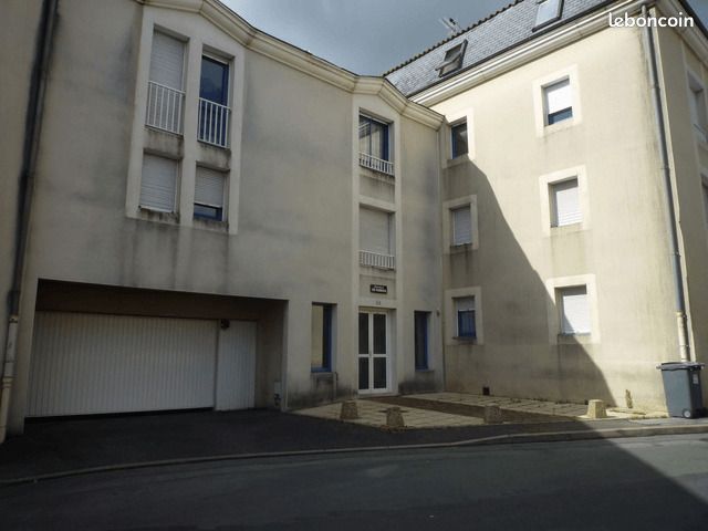 Studio 1 pièce 27 m² - Poitiers 86000 (image principale 0)