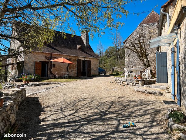 Propriété 4 pièces 87 m²