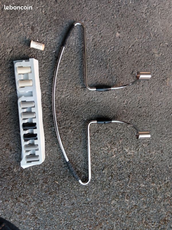 Cintre de voiture appuie tête (image 3)